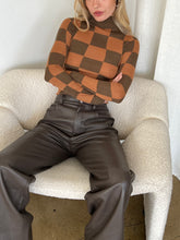 Load image into Gallery viewer, Harri In Hazelnut/Cinnamon Check
