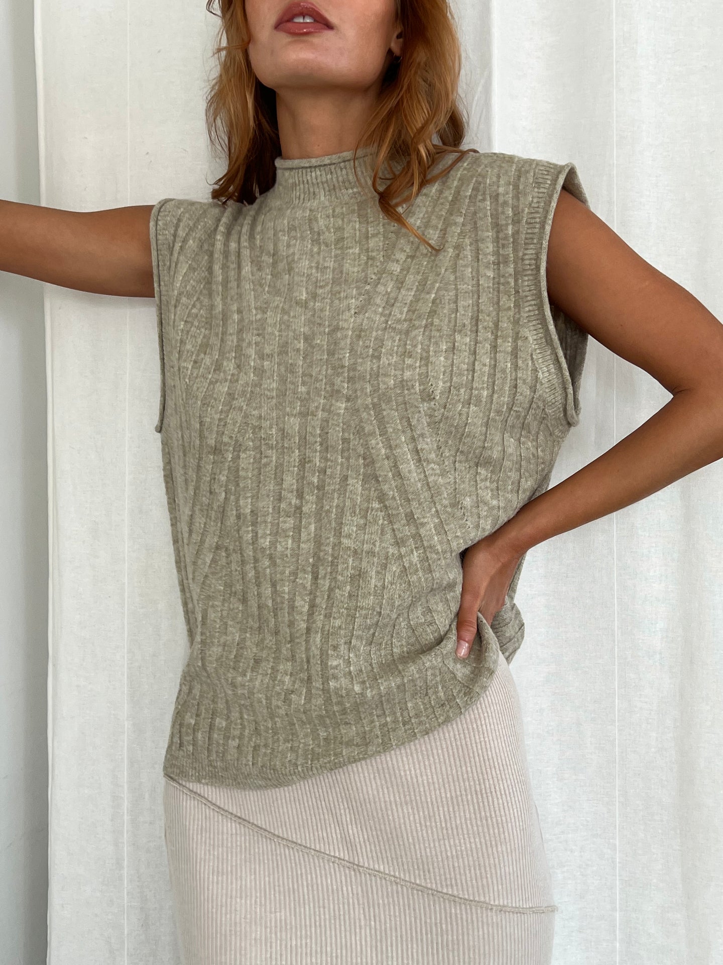Anne Mock Vest in Tea