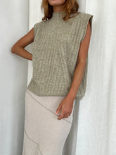Load image into Gallery viewer, Anne Mock Vest in Tea
