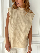 Load image into Gallery viewer, Anne Mock Vest in Latte
