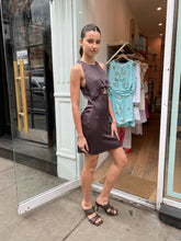 Load image into Gallery viewer, Elmi Dress in Coffee Bean
