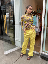 Load image into Gallery viewer, Lorca Pant in Yellow
