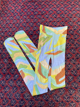 Load image into Gallery viewer, Vero Tights in Desert Waves
