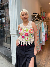Load image into Gallery viewer, Suki Crochet Top in White
