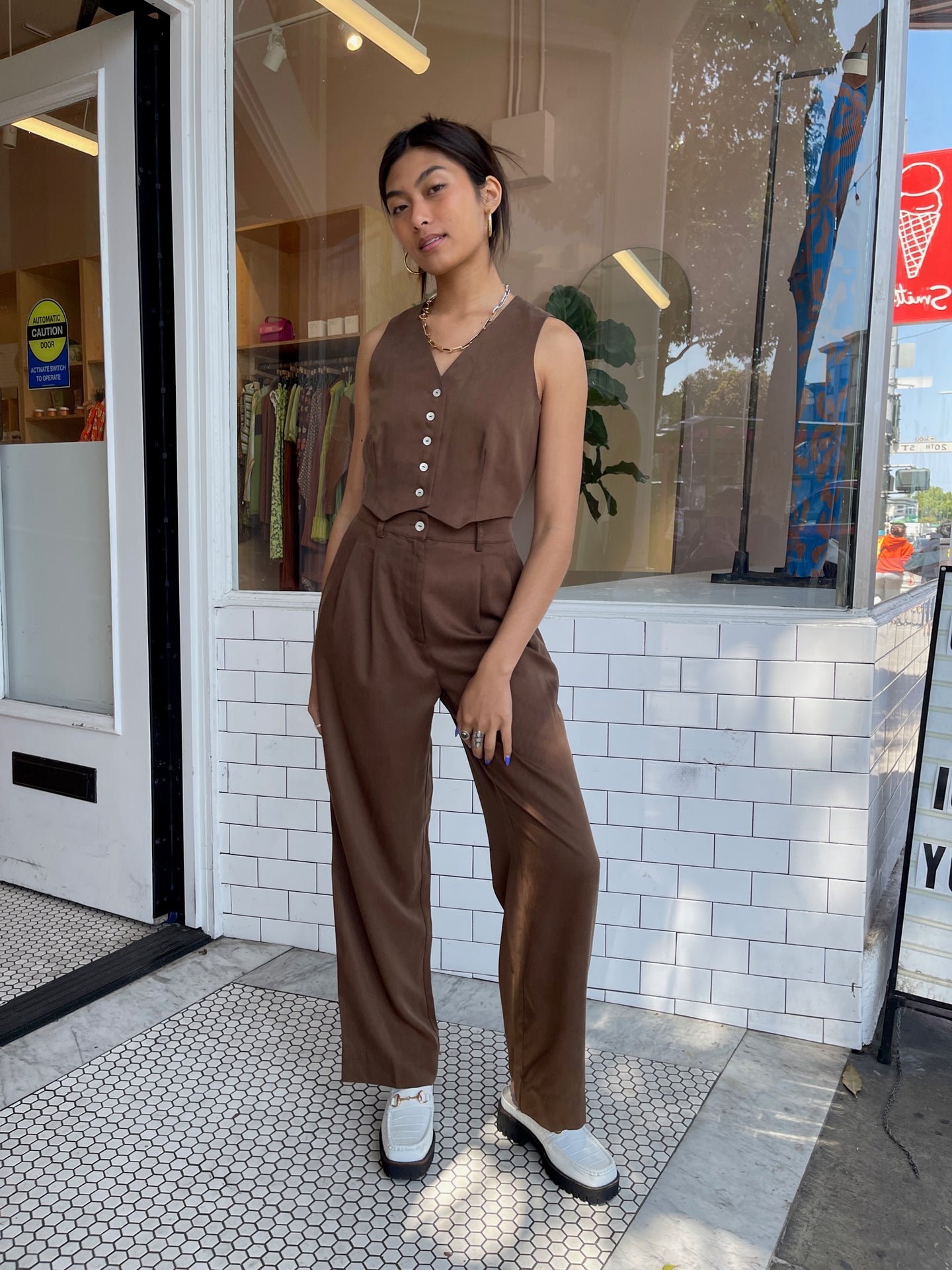 Pleated Pant in Chocolate