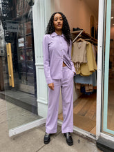 Load image into Gallery viewer, Calie in Lilac
