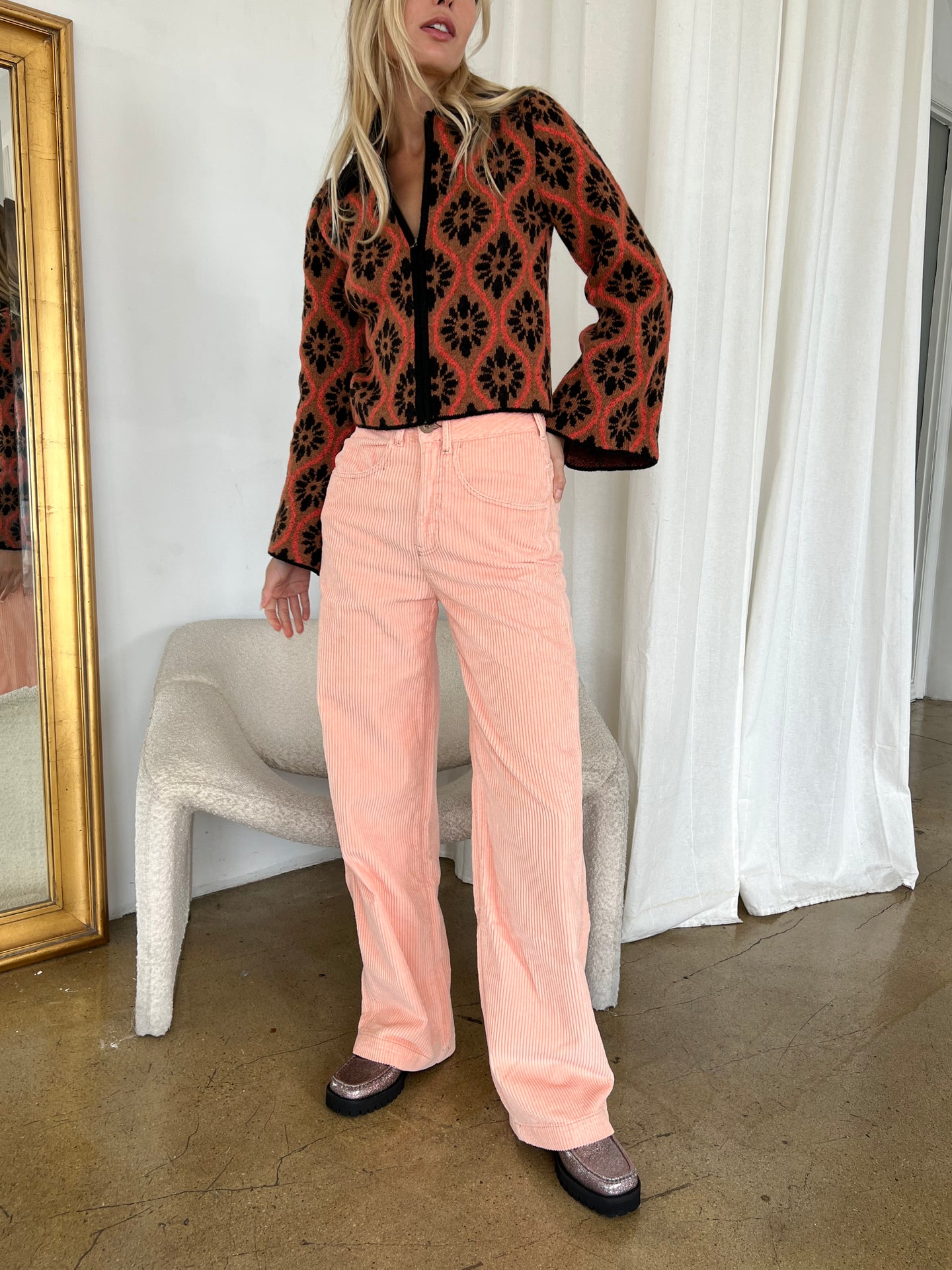 Recto Corduroy in Pink