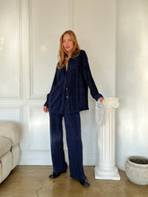 Load image into Gallery viewer, Sequin Chou Chou
