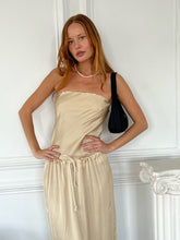 Load image into Gallery viewer, Silky Tube Top Sand
