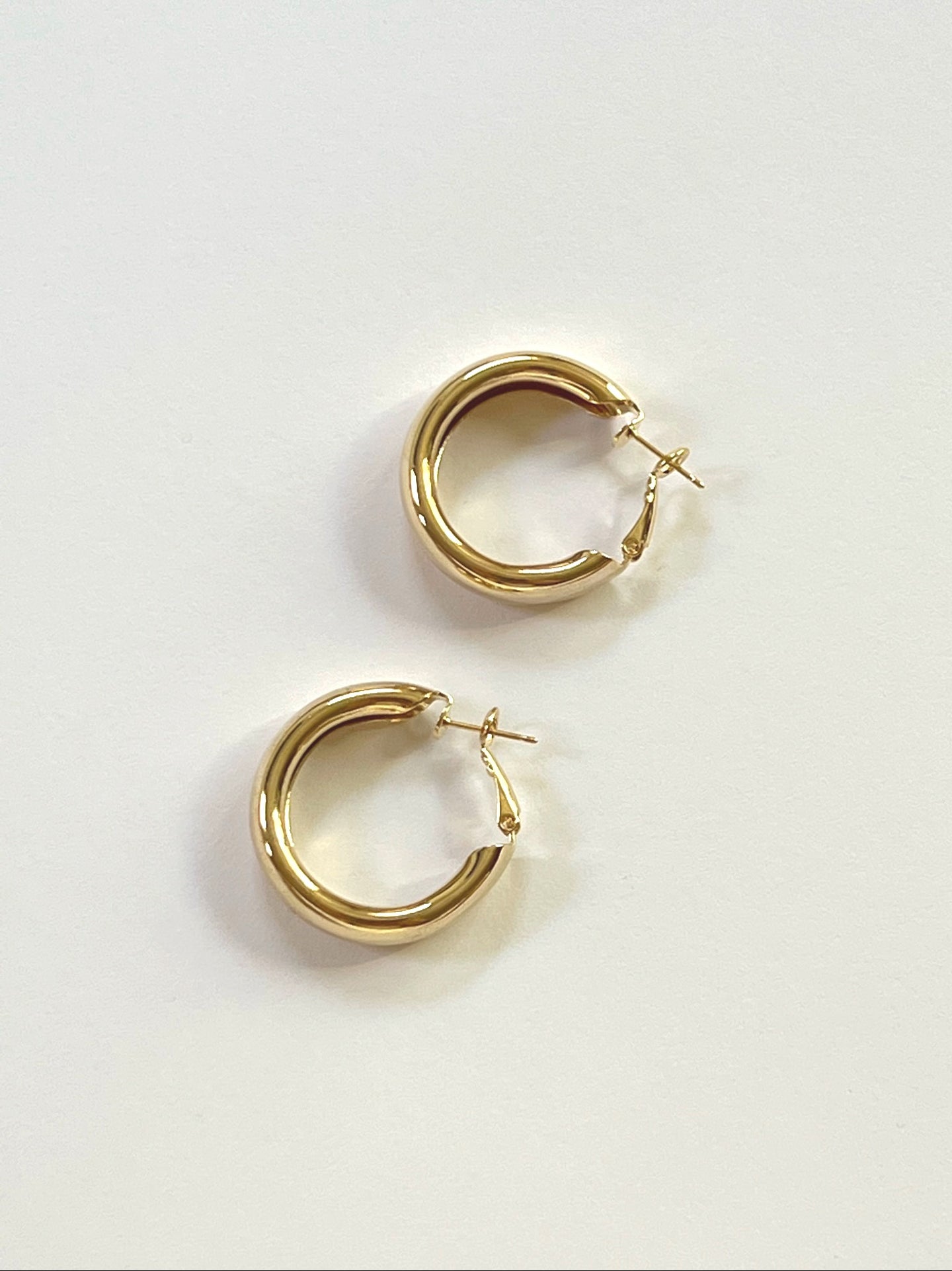 Chunky Gold Hoop