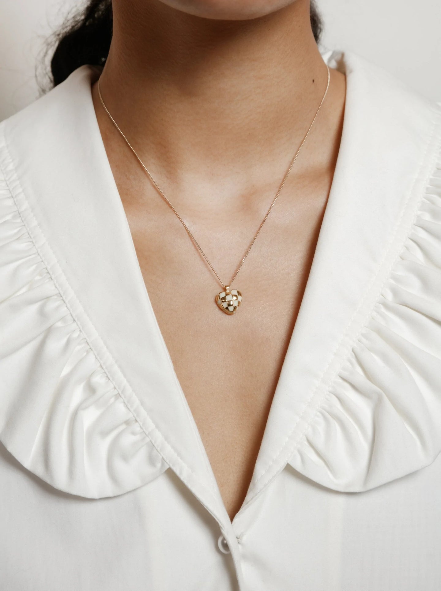 Georgia Necklace in Gold - Cream