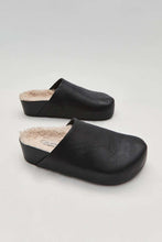 Load image into Gallery viewer, Shearling Mule Sandal in Black/Natural
