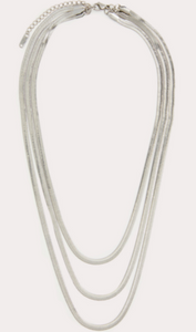 Mikayla Necklace in Silver