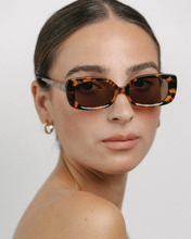 Load image into Gallery viewer, Zou Bisou in Eco Tort
