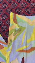 Load and play video in Gallery viewer, Vero Tights in Desert Waves
