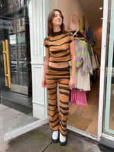 Load image into Gallery viewer, Straight Leg Pant in Kelp
