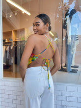 Load image into Gallery viewer, Tereva Top in Costa Rei Floral Print
