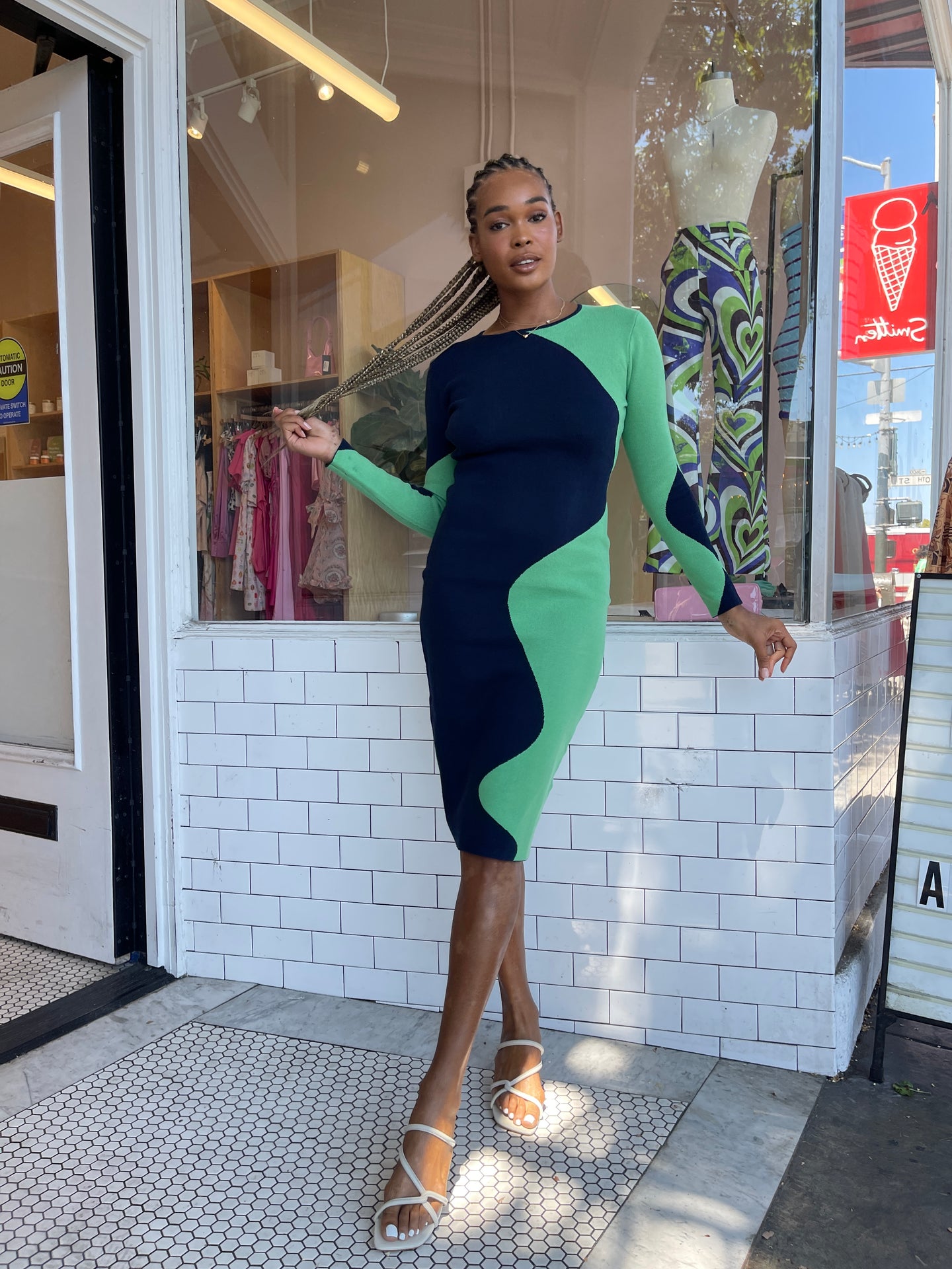 Colourblock Wavy Knit in Navy/Green