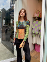 Load image into Gallery viewer, Box Pleat Long Sleeve Top in Fish Party
