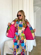 Load image into Gallery viewer, Arisa Jacket in Square Print
