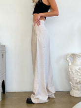 Load image into Gallery viewer, Fabi Pant in Oat
